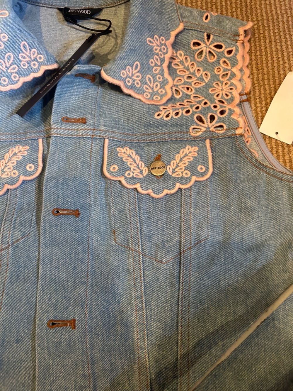 NWT FP x DRIFTWOOD Light Blue pink embroidered Denim vest size medium - Picture 9 of 11
